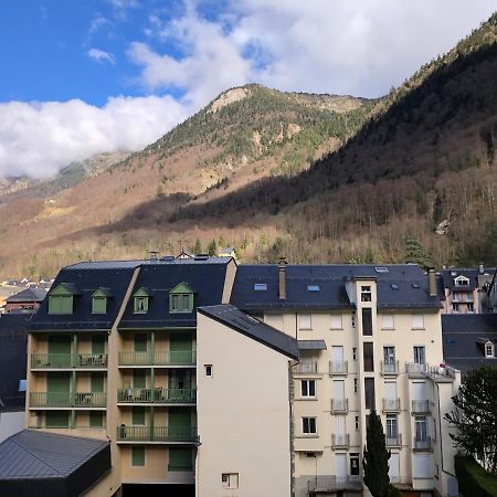 Appart Au Coeur De La Ville 科特雷 外观 照片